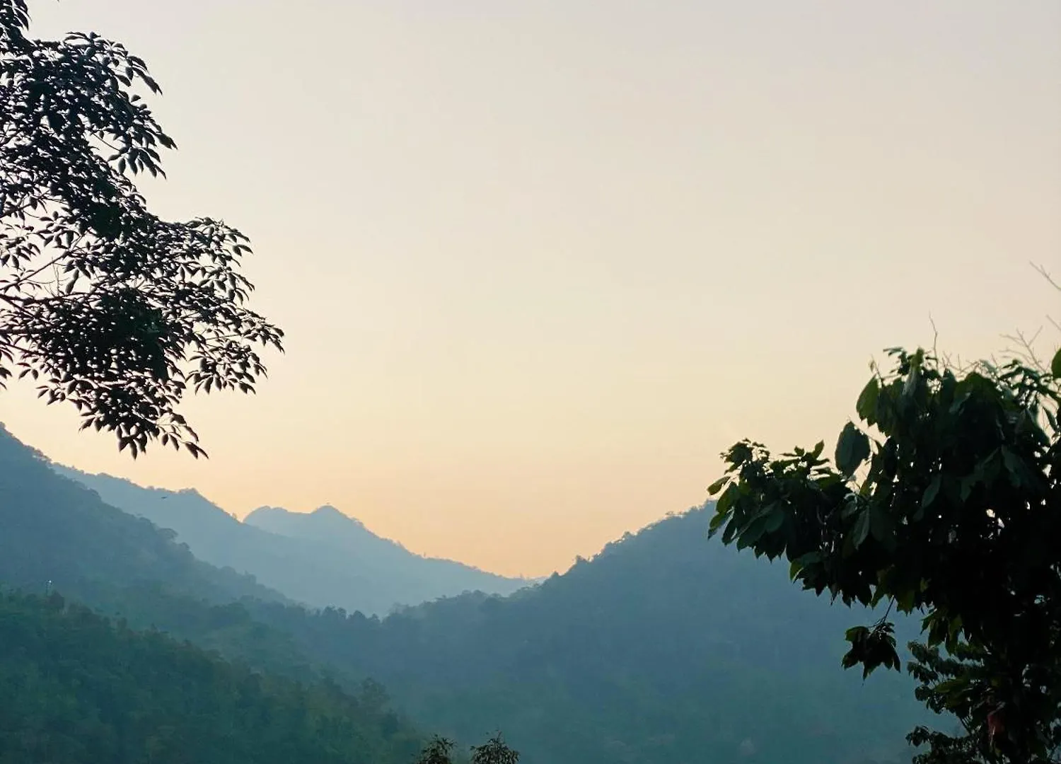 Namastay Mankulam Viripara